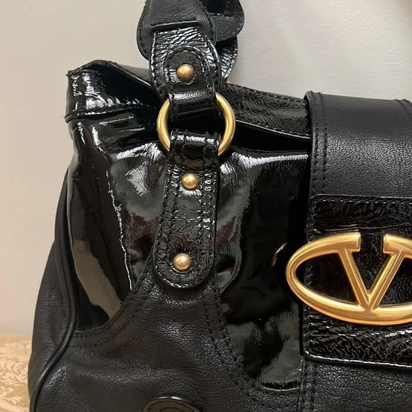 Valentino garavani - Picture 2 of 11